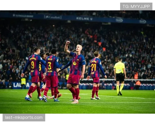 巴萨仍坚持控球，但比赛局势已显失控，稳定性面临考验